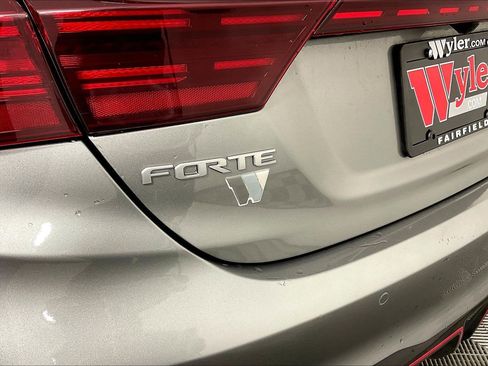 Used 2022 Kia Forte GT w/ GT2 Package image 25