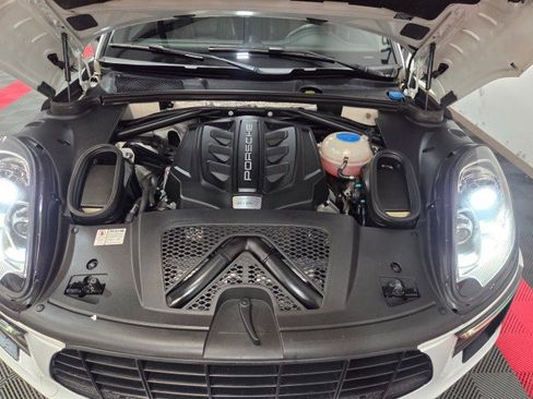 Used 2016 Porsche Macan S image 84