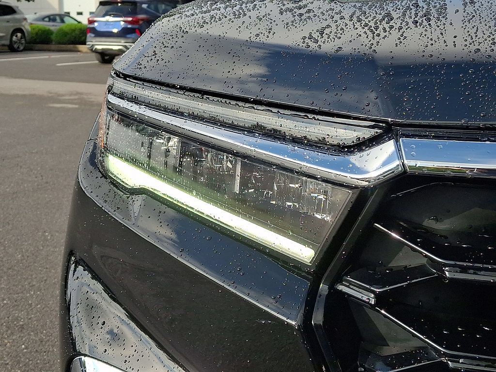 Used 2024 Honda Pilot Touring image 12
