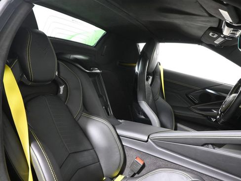 Used 2026 Chevrolet Corvette Z06 w/ Stealth Interior Trim Package RWD image 7