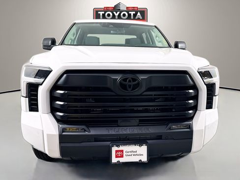 Used 2024 Toyota Tundra SR5 AWD/4WD image 2