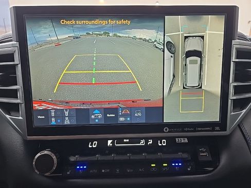 Used 2024 Toyota Sequoia Platinum AWD/4WD image 46