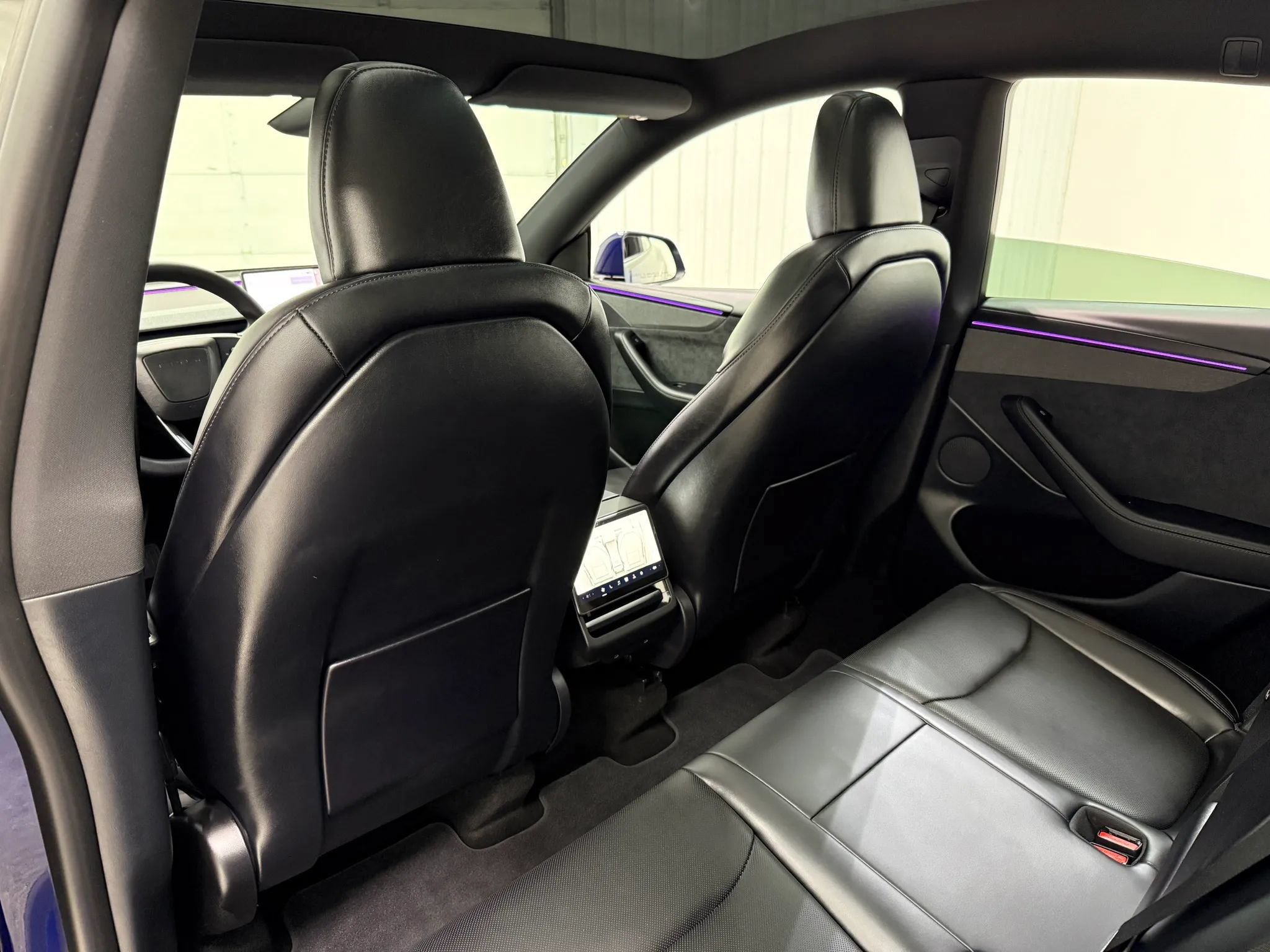 Used 2026 Tesla Model Y AWD image 16