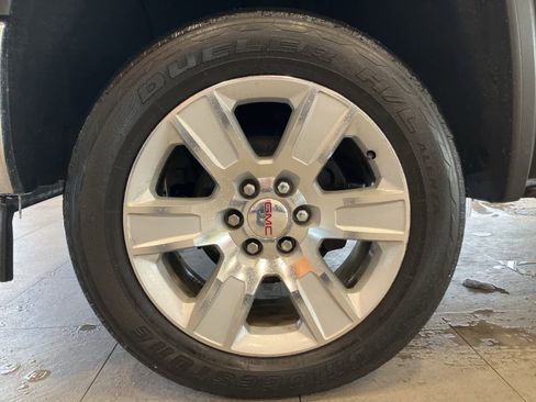 Used 2015 GMC Sierra 1500 SLE w/ SLE Value Package image 9