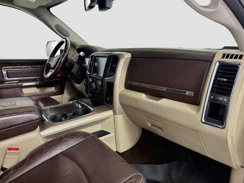 Used 2017 RAM 3500 Laramie Longhorn w/ Cold Weather Group AWD/4WD image 28