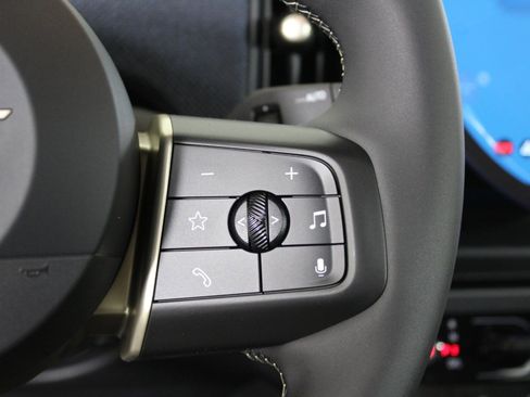 Used 2026 MINI Cooper 4-Door Hardtop FWD image 26