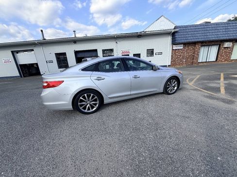 Used 2015 Hyundai Azera FWD image 28