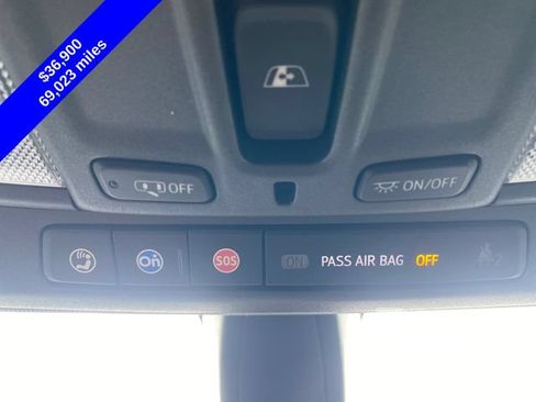 Used 2021 Chevrolet Silverado 1500 High Country AWD/4WD image 27