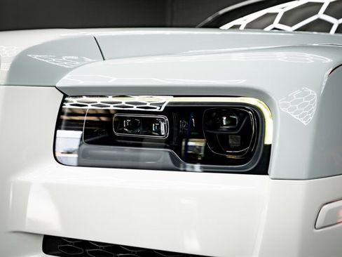 Used 2020 Rolls-Royce Cullinan image 34