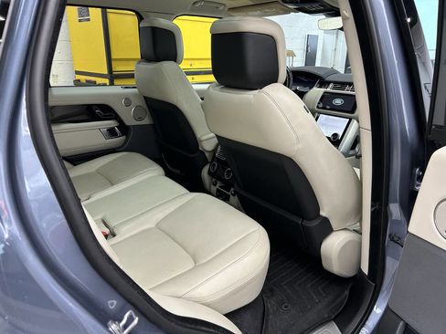 Used 2021 Land Rover Range Rover Westminster Edition image 10