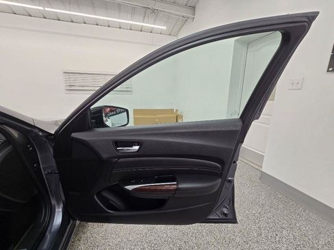 Used 2017 Acura TLX V6 FWD image 30