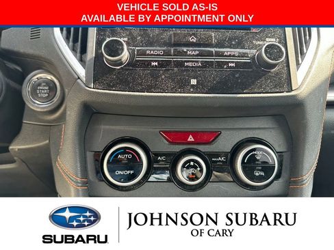 Used 2019 Subaru Crosstrek 2.0i Limited w/ Moonroof Package w/Navigation AWD/4WD image 12