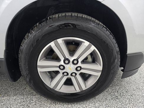 Used 2017 Chevrolet Traverse LT FWD image 32