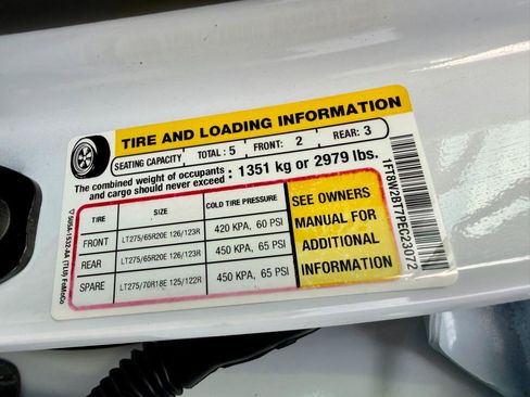 Used 2023 Ford F250 Lariat w/ Chrome Package image 28