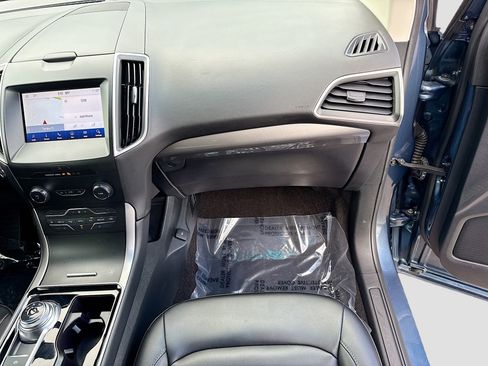 Used 2019 Ford Edge SEL w/ Equipment Group 201A FWD image 18
