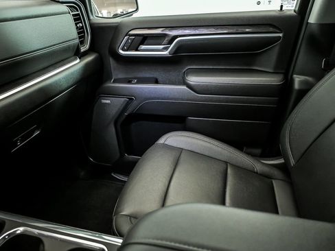 Used 2022 Chevrolet Silverado 1500 LTZ w/ LTZ Convenience Package II image 26