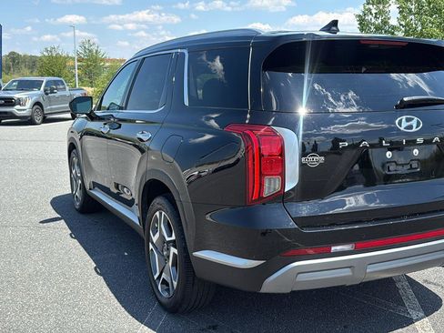 Used 2025 Hyundai Palisade SEL AWD/4WD image 9