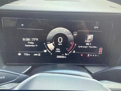 Used 2025 GMC Terrain Elevation AWD/4WD image 5