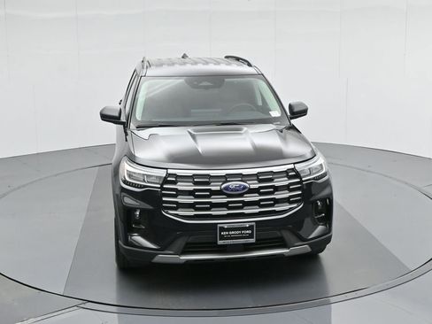 New 2025 Ford Explorer Active w/ Active Comfort Package image 10