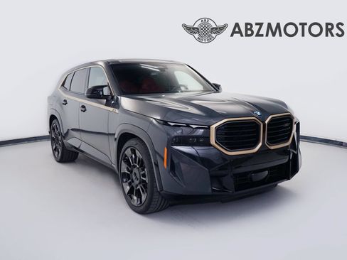 Used 2023 BMW XM AWD/4WD image 1