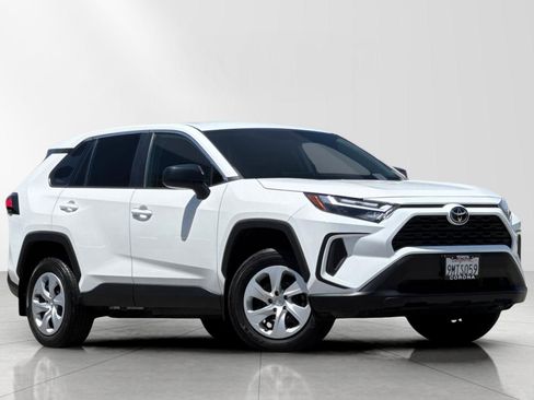 Used 2024 Toyota RAV4 LE FWD image 1