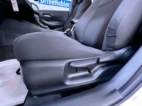 Used 2022 Toyota Corolla SE w/ Carpet Mat Package (TMS) FWD image 13