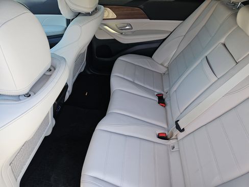 Certified 2025 Mercedes-Benz GLE 580 4MATIC image 30