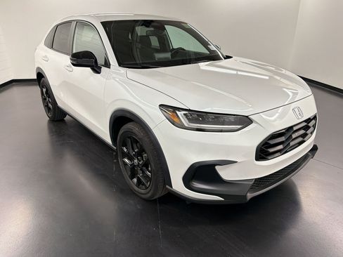 Certified 2024 Honda HR-V Sport image 7