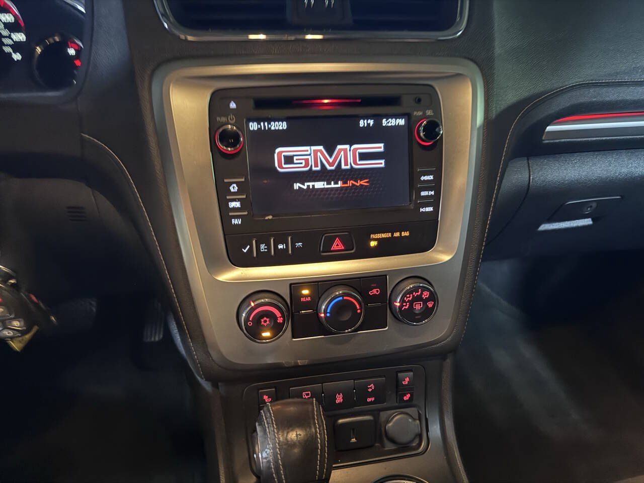 Used 2015 GMC Acadia SLE AWD/4WD image 30