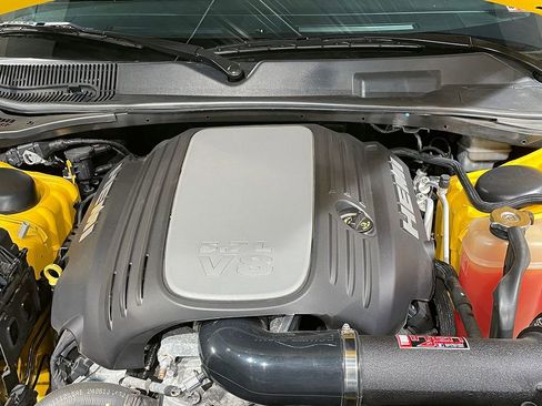 Used 2012 Dodge Challenger R/T RWD image 16