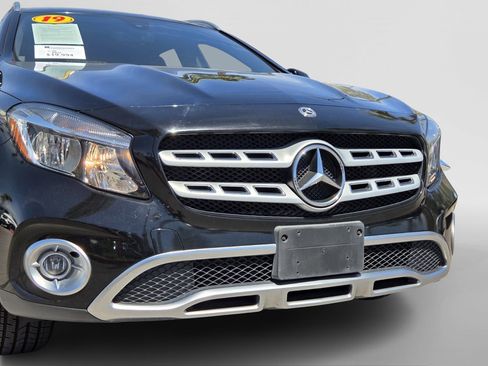 Used 2019 Mercedes-Benz GLA 250 image 9