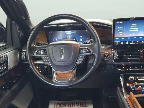 Used 2022 Lincoln Navigator Black Label AWD/4WD image 12