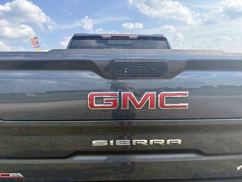Used 2020 GMC Sierra 1500 AT4 w/ AT4 Premium Package AWD/4WD image 16