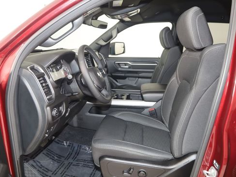Used 2025 RAM 1500 Big Horn AWD/4WD image 11