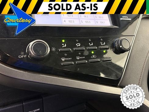 Used 2019 Toyota Camry LE FWD image 25