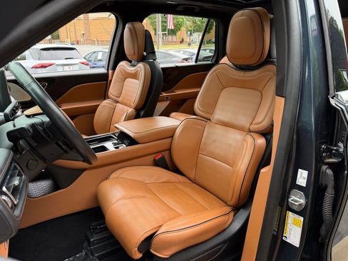 Used 2024 Lincoln Aviator Black Label w/ Dynamic Handling Package AWD/4WD image 26