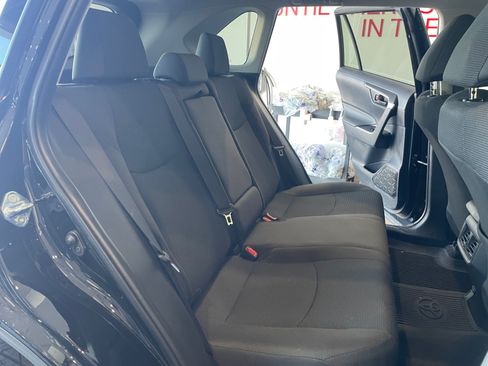 Used 2025 Toyota RAV4 LE AWD/4WD image 18