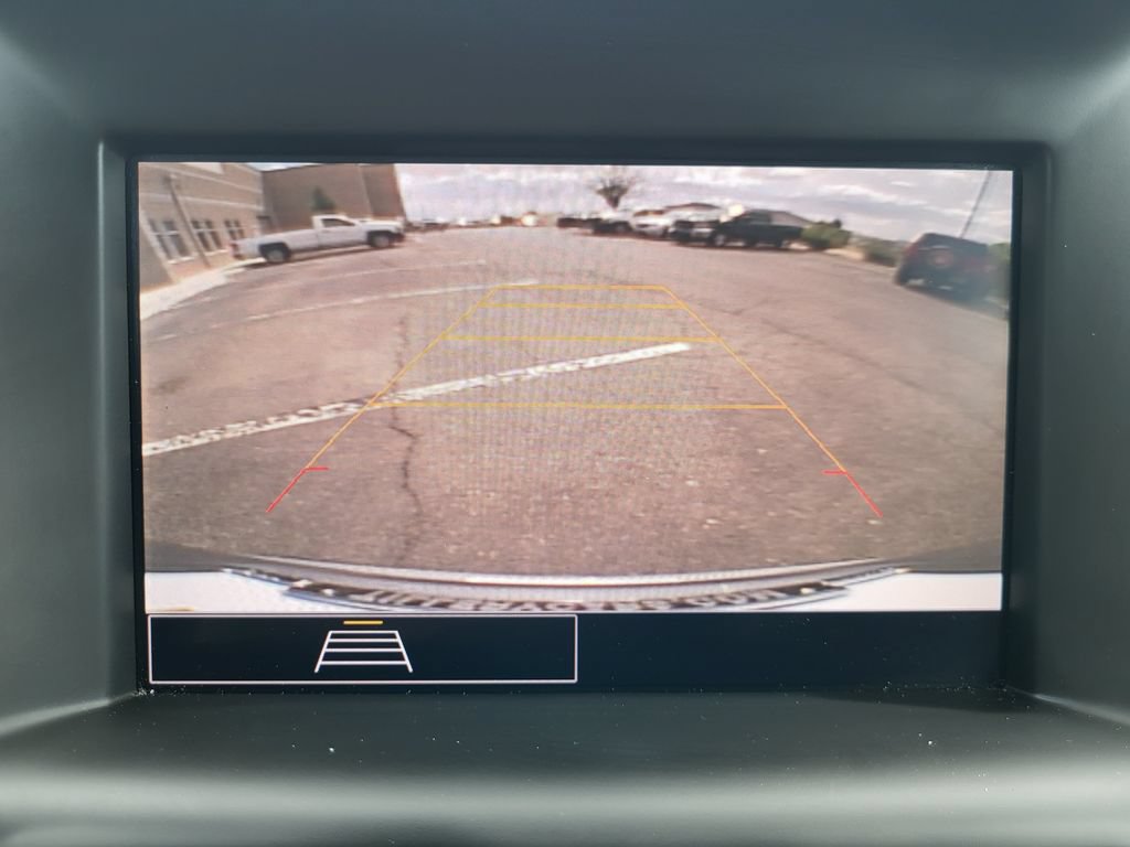 Used 2024 GMC Terrain SLE AWD/4WD image 14