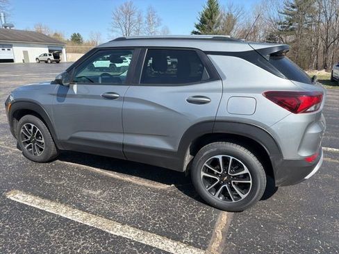 Certified 2025 Chevrolet TrailBlazer LT AWD/4WD image 4