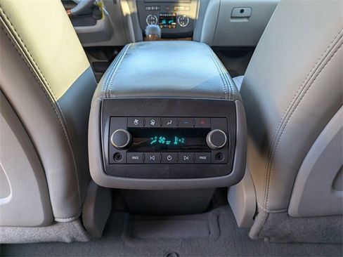 Used 2012 Buick Enclave Leather image 17
