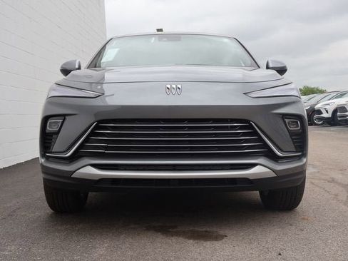 New 2026 Buick Envista Sport Touring FWD image 6