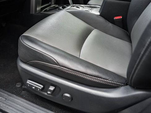 Used 2022 Toyota 4Runner SR5 Premium image 37