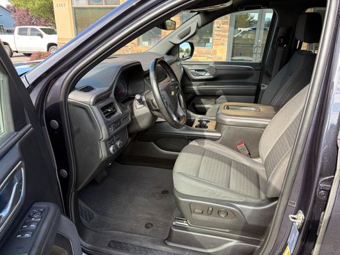 Used 2023 Chevrolet Suburban LS w/ Driver Alert Package AWD/4WD image 4