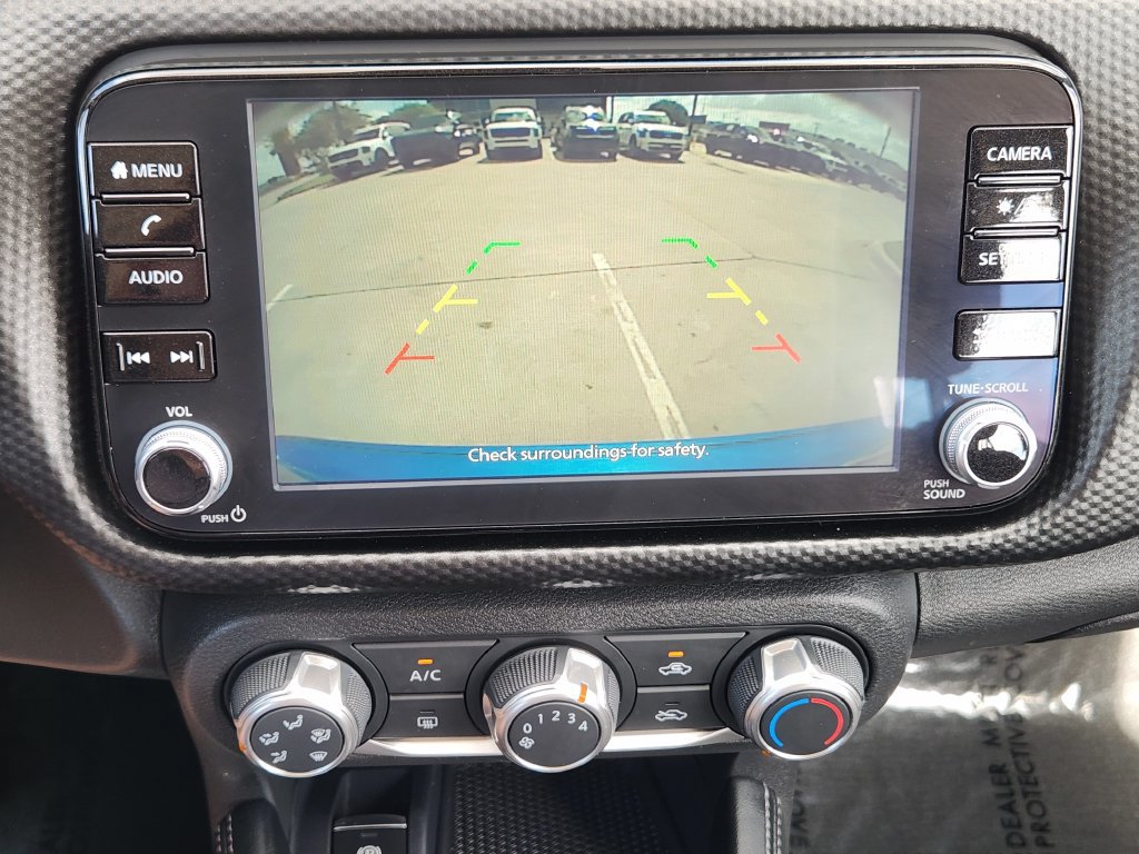 Used 2024 Nissan Kicks SV FWD image 8