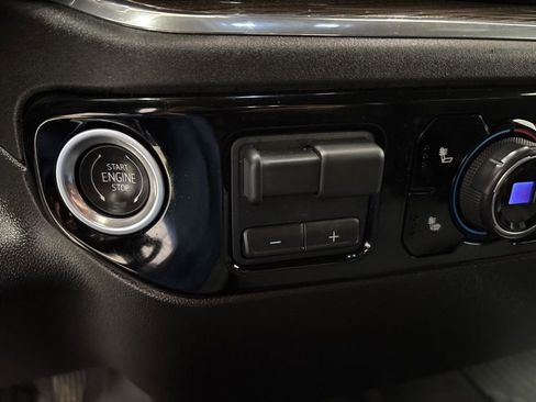 Used 2024 Chevrolet Silverado 1500 RST AWD/4WD image 23