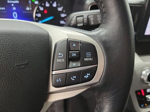 Used 2021 Ford Explorer XLT w/ Equipment Group 202A image 26