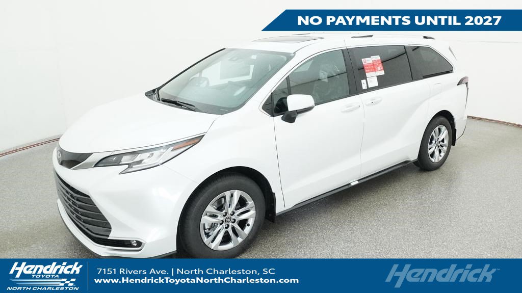 Used 2026 Toyota Sienna Limited FWD image 1