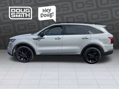 Used 2023 Kia Sorento S w/ Panoramic Sunroof Package
