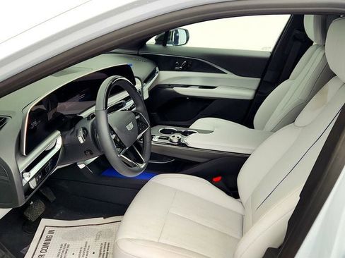 Used 2026 Cadillac Lyriq Sport image 19