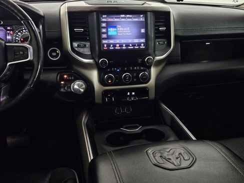 Used 2020 RAM 1500 Laramie AWD/4WD image 11